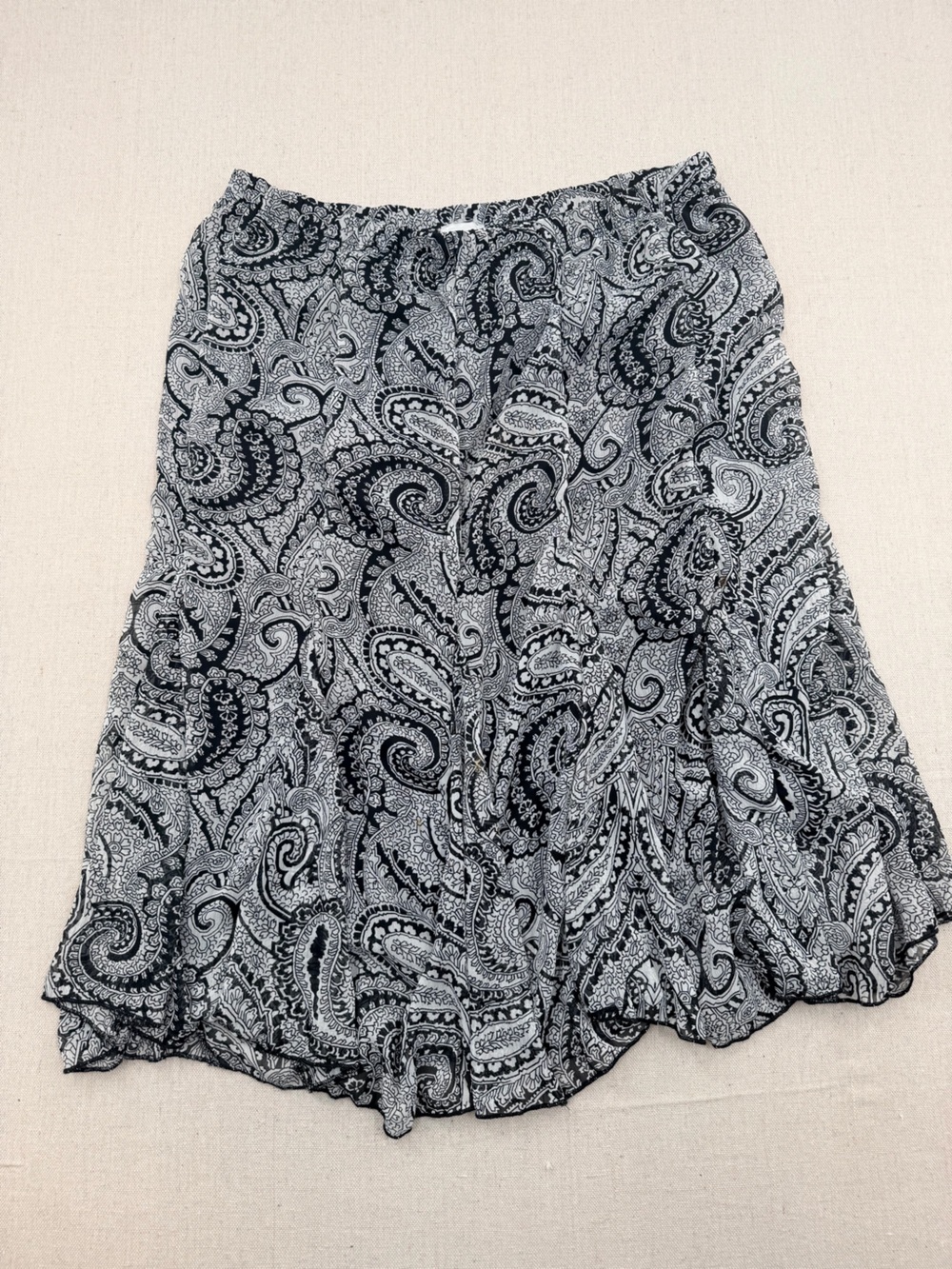 Kim Rogers Black and White Patterned Skirt